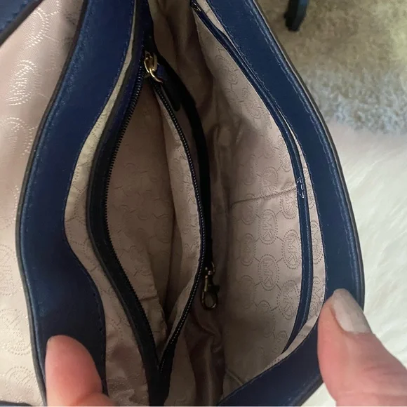 Michael Kors Dark Blue Hamilton Crossbody Bag with Gold Details - Picture 12 of 16